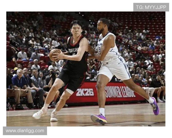 杨瀚森强势统治攻防两端单节完美五投全中狂砍十四分引爆全场激情