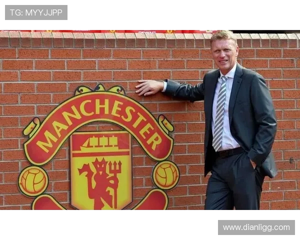 基恩认为莫耶斯执教曼联初期面临困境 内部问题是主因