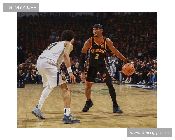 亚历山大回忆大学时用出色表现赢得首发位置连续22场不曾被换下