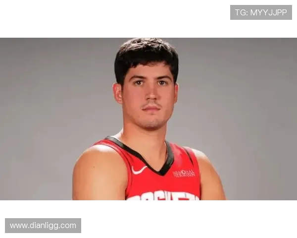 谢泼德表现自信从容确认首发位置稳定备战新赛季